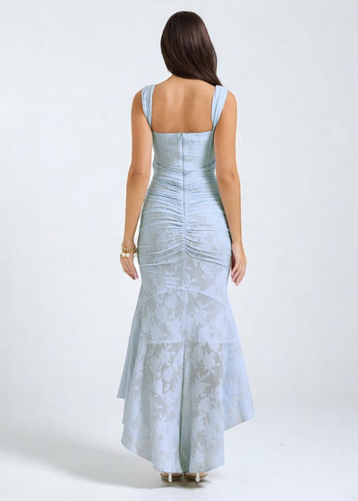 Nela the label | Romantic evening dress with lace detail