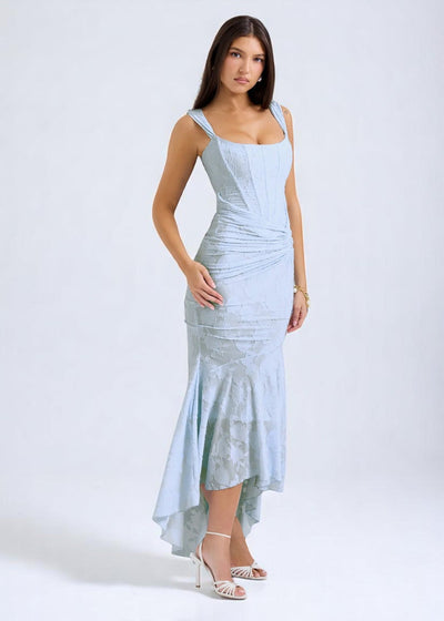 Nela the label | Romantic evening dress with lace detail