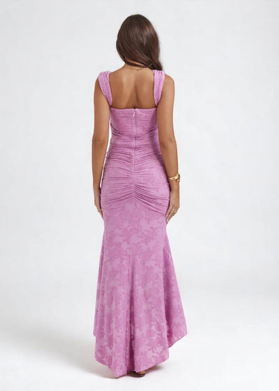 Nela the label | Romantic evening dress with lace detail